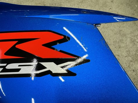 Пластик боковой левый Suzuki GSX-R 600 750 L1-3