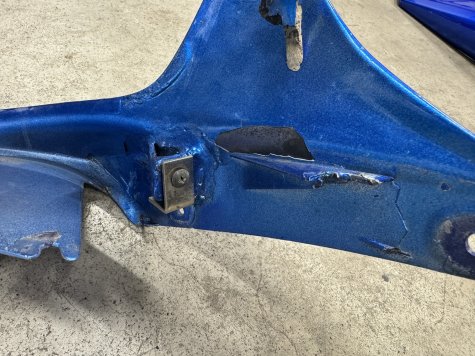 Пластик обтекатель морда Yamaha R1 00-01 5JJ-4