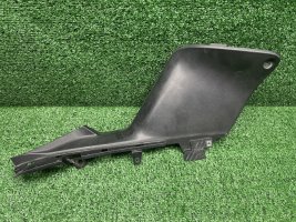Пластик ног правый Yamaha T-Max 500 5GJ