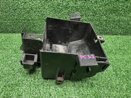 Пластик аккумулятора Honda CBR 600 F3 PC31