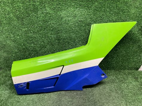 Пластик хвост правый Kawasaki ZX4 ZX-4 F3-0
