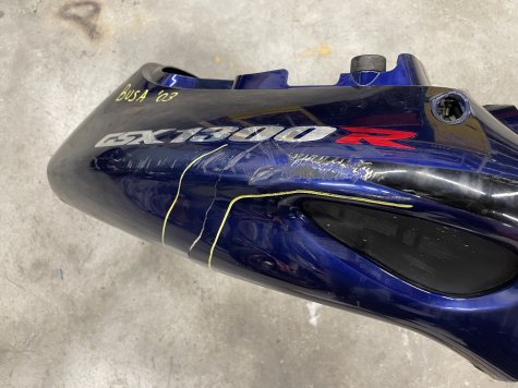 Пластик хвост Suzuki Hayabusa 1 gen-3