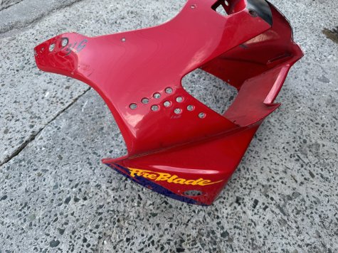Пластик морда обтекатель Honda CBR 919 98-99 SC33-2